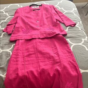 Pink Women's Two-Piece Set. 100 % linen